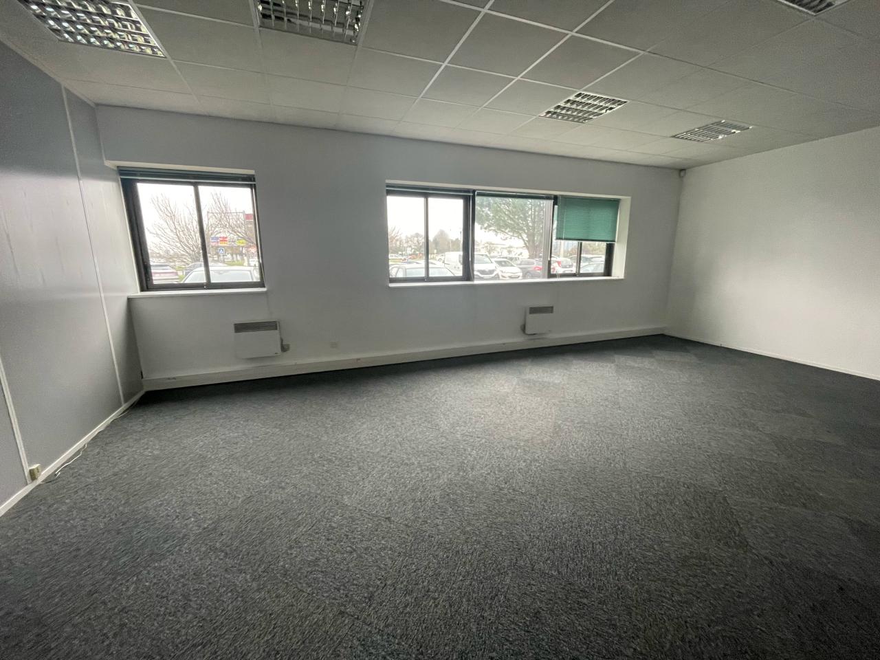 Bureau Bouguenais 82m² Location bureau Bouguenais Loire-Atlantique OLBUR2427690 4